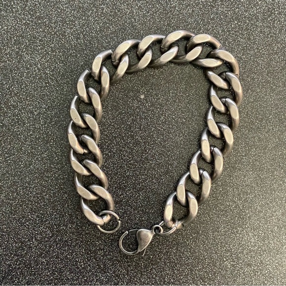 Stainless Steel Bracelet 11mm Cuban Curb Link Heavy Dark Gray - Picture 3 of 10